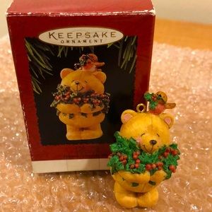 Hallmark MIB vintage holiday ornament